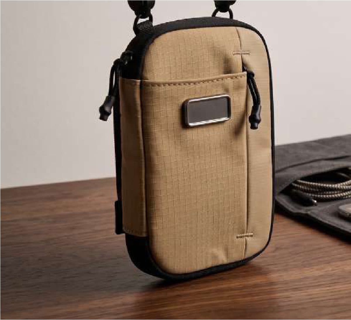 Mobo Compact Digital Pouch
